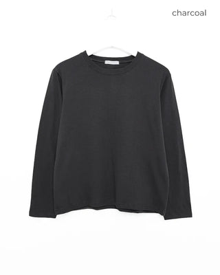 Simple round neck collar long-sleeve T-shirt