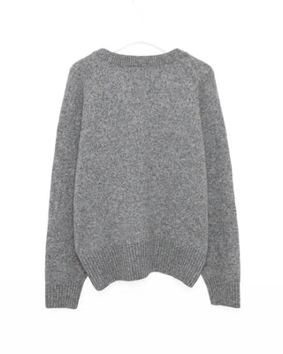 Oval Tag V-Neck Raglan Shoulder Knit Sweater