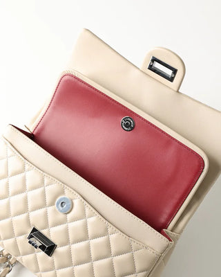 Quilted chain bag