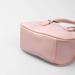 Round tote bag