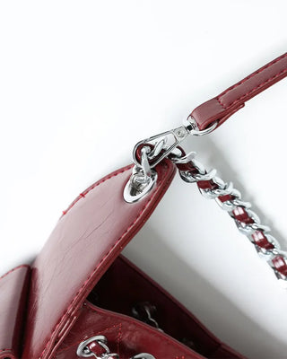 Square chain shoulder bag