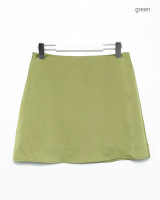 Simple satin trappé mini skirt