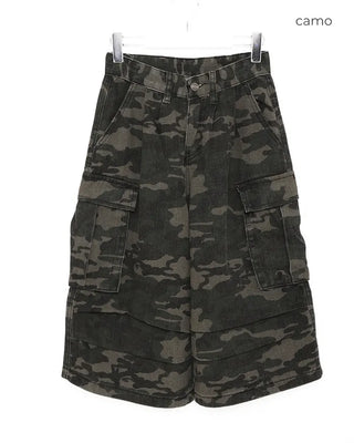 Camouflage Bermuda shorts