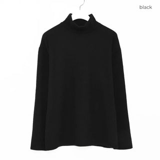(Unisex) Ribbed Fingerhole Turtleneck