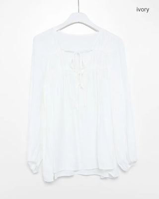 Shirred V-neck long blouse