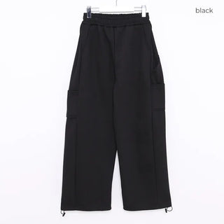 Jogger pants with elastic waistband and side pockets