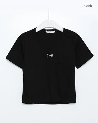Ribbon patch point short-sleeve T-shirt