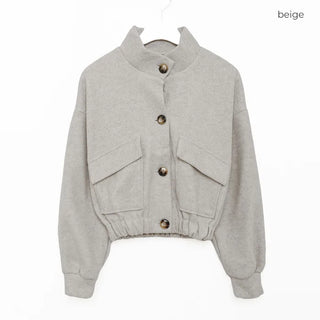 Two-pocket cropped jacket