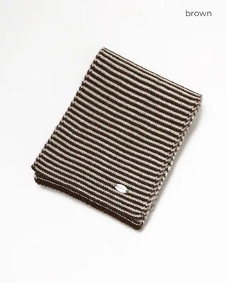 Striped muffler
