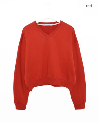 Semi-cropped V-neck sweatshirt