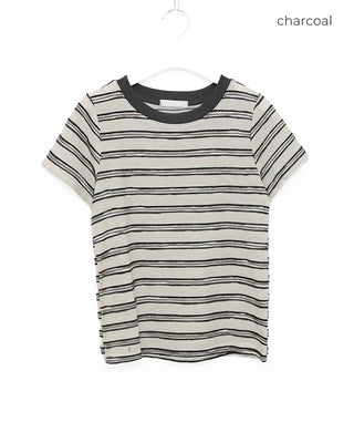 Two-tone border half-sleeve T-shirt