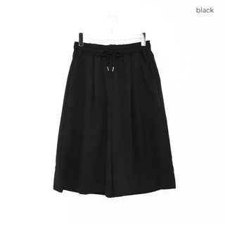 Elastic waist half slacks