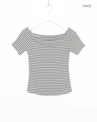 Striped short-sleeved off-shoulder T-shirt