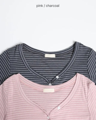 V-neck button-down striped half-length T-shirt