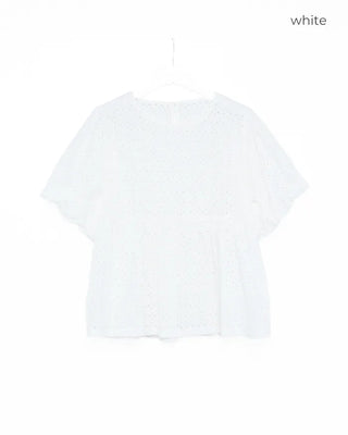 Balloon puff punching blouse