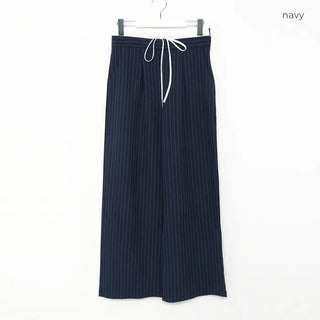 String stripe slacks