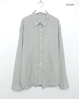 Loose, relaxed striped shirt
