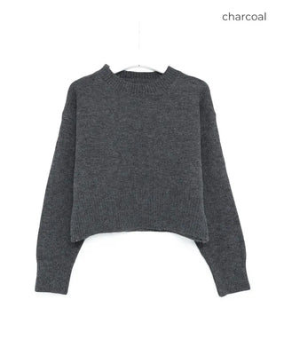 Cropped round knit