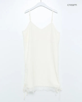 Lace-detail sleeveless dress