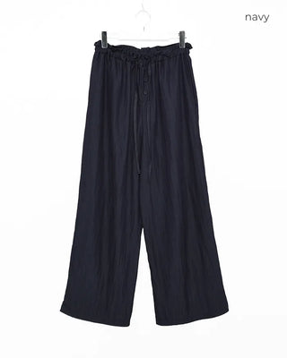 Glossy nylon band button pants