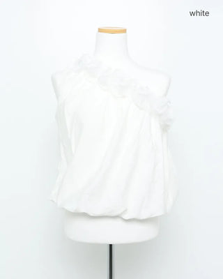 Asymmetrical ruffled sleeveless blouse