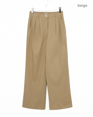 Simple pintuck chino pants