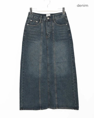 Slit-line long denim skirt