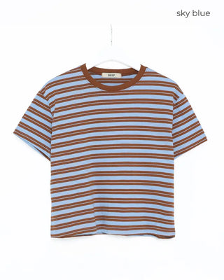 Cropped striped short-sleeved T-shirt