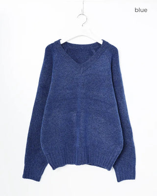 V-neck basic knit