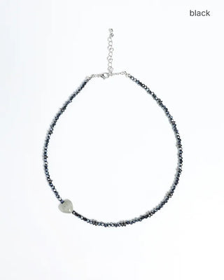Minimalist beaded necklace