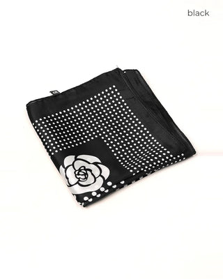 Monochrome Poika Dot Scarf