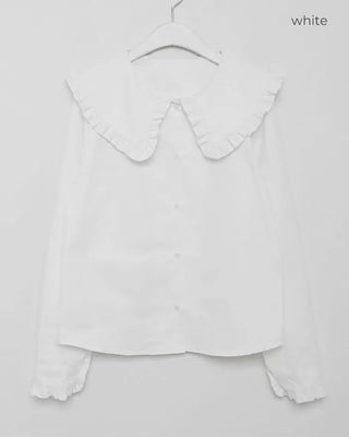 Big collar frill blouse