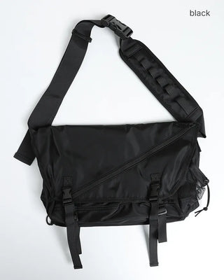 Slash Zip Messenger Bag