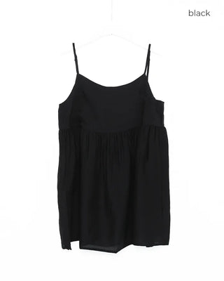 Back-button sleeveless blouse
