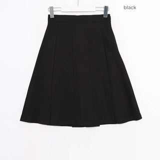 Pleated medium skirt