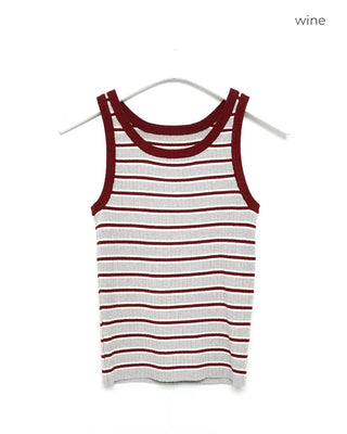 Bordered color sleeveless