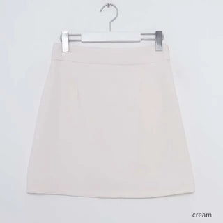 Basic mini skirt