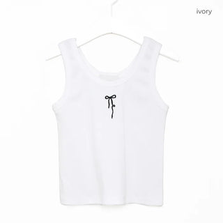 Ribbon stitch sleeveless