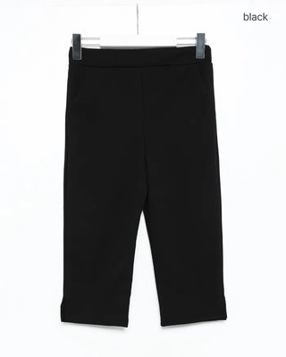 Side-slit capri pants