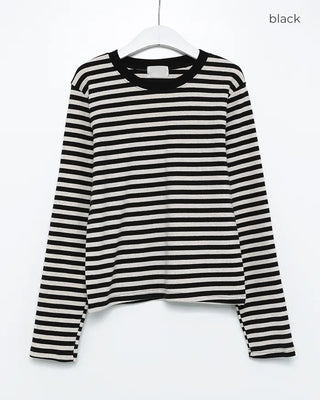 Striped semi-cropped long-sleeve T-shirt