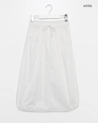 Balloon silhouette long skirt