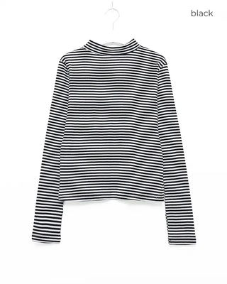 Striped half-turtleneck cut and sew
