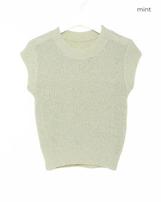 Sleeveless mock neck knit