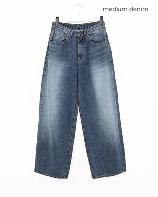 Loose-fit washed denim pants