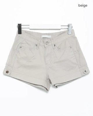 Adjustable tab side pocket shorts