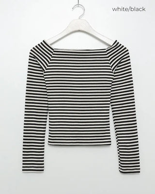 Classic Border Off-Shoulder Long Sleeve T-Shirt