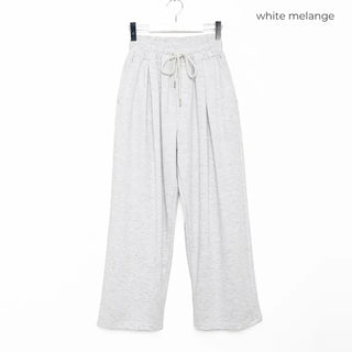 Side pintuck wide pants