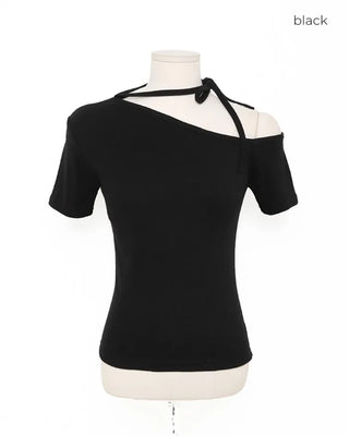 One-off halter strap half-sleeve T-shirt