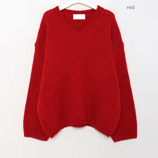V-neck oversized knit