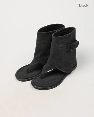 Thong belt ankle boots
